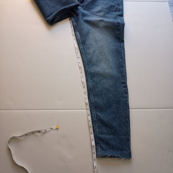 BDG Urban Outfitters High Waist/Slim Leg Medium Wash Denim Jeans Women's W30 NWT - Picture 12 of 15